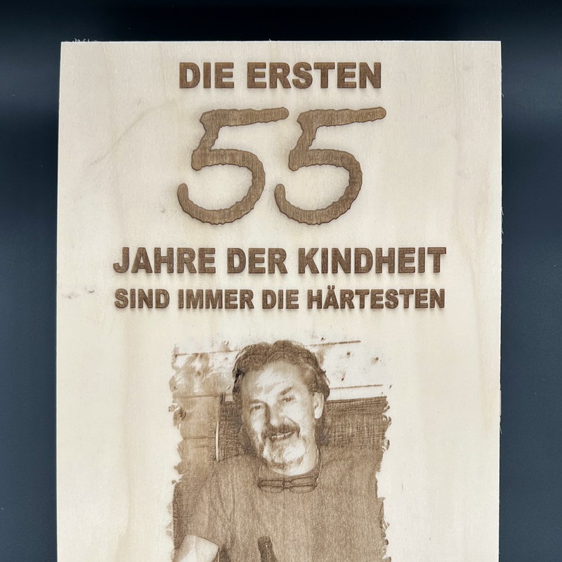 #7
mit Text und Foto mittel

50€